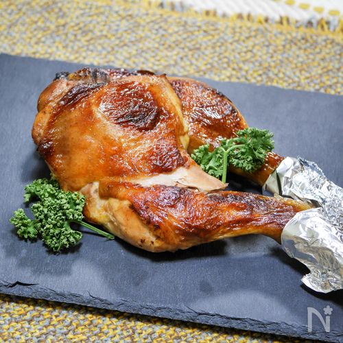 クリスマスではありませんが「骨付きもも肉のオーブン焼き」