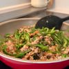 10分で簡単!挽肉で時短【チンジャオロース丼】の工程4
