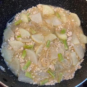おかか昆布🍙の作ってみた!投稿(【天才的旨さ♡ワンパン大根と春雨そぼろ】食感◎おかわり♪)