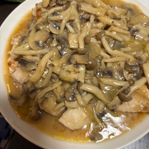 まさの作ってみた!投稿(【きのこソースのチキンステーキ】鶏むね肉がしっとり柔らか！)