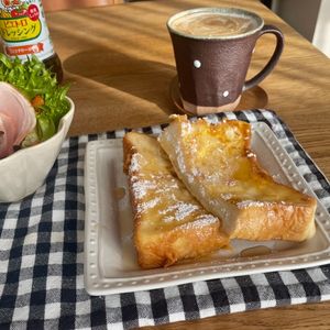 グリーンラテの作ってみた!投稿(【SNSで大バズり！】ふわとろフレンチトーストの裏ワザ)