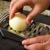 驚くほど柔らかい！たまねぎポークステーキの下準備