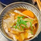 【豚肉と根菜のお雑煮】旨味たっぷり具沢山！