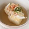 新玉ねぎとみょうがの揚げ出し豆腐の工程5
