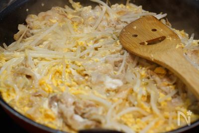 豚玉もやしの中華あんかけ 簡単 節約 包丁不要 By yuu レシピサイト Nadia ナディア プロの料理家のおいしいレシピ 豚玉もやしの中華あんかけ 簡単 節約 包丁不要 By yuu レシピサイト Nadia ナディア プロの料理家のおいしいレシピ