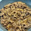 さっと作れる♪【豚こまと玉ねぎの甘辛丼】の工程3