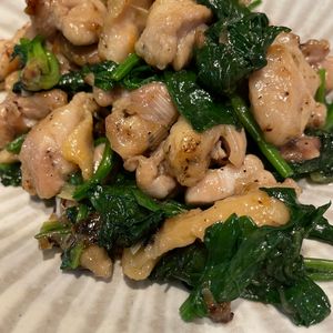 りかの作ってみた!投稿(バリ旨《ほうれん草と鶏肉♡ねぎ塩炒め》)