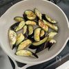 【茄子とピーマンのピリ辛そぼろあん】ご飯おかわり必須！の工程2