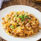 ワンパン10分◎【豚こまときのこのヤンニョム炒め】ご飯が進む