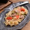 簡単に味が決まる「照り焼きチキン風オリーブ釜飯」