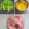 【豚たまもやし炒め】コスパ最強！ご飯がすすむ炒めものの工程1