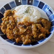 【夏野菜のスパイスカレー】無水で作ります。