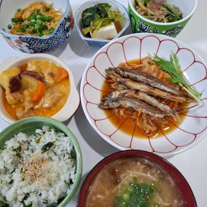 えびちゃんの作ってみた!投稿(【ふわとろ海鮮たまご】簡単すぎる節約絶品中華)