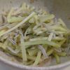 1315234の作ってみた!投稿(レンジで1分！ブロッコリーの茎ナムル)