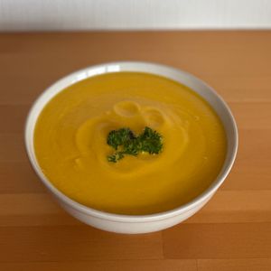 1086476の作ってみた!投稿(人参ポタージュ。生クリームなし!パーティーやおもてなしに♪)