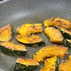 カリカリ豚こまとかぼちゃのやみつき味噌マヨの工程3
