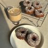 yの作ってみた!投稿(秒でなくなる!大人の味☆レーズン入りWチョコドーナッツ☆)