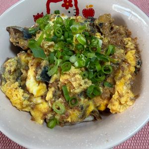 ゆっこの作ってみた!投稿(【革命的！レンジだけで簡単♪さば缶の卵とじ丼】)