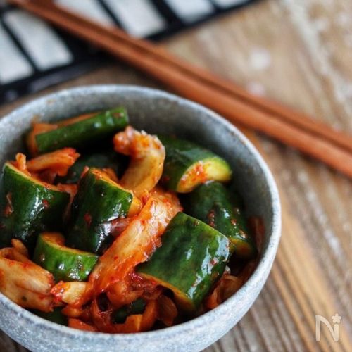 揉むだけで美味しい!ご飯もお酒もすすむ【即席オイキムチ】