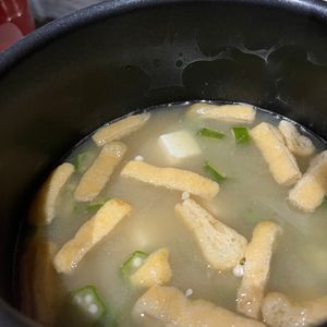 はっつんの作ってみた!投稿(とろとろが美味しい！おくらと豆腐のお味噌汁)