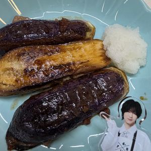 それぞれの作ってみた!投稿(食欲倍増！【なすと豚バラの梅照り焼き】なすに挟むだけ！)
