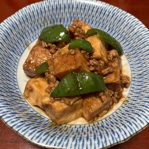 りんごの作ってみた!投稿(【絹揚げとピーマンの回鍋肉風とろみ炒め】ご飯もビールも進む♪)