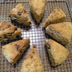 ももの作ってみた!投稿(カリほろ♡超ヘルシー♪【生おからのチョコスコーン♡】)