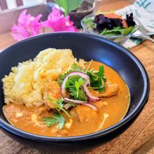 野菜とスパイスで簡単!ルーいらずの”チキンココナッツカレー”