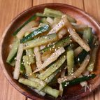 5分で完成！【きゅうりと大根の中華風胡麻和え】胡麻油香る♩