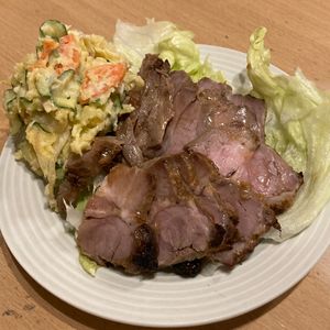 しーの作ってみた!投稿(【本格！簡単！焼豚】漬けて焼くだけ！お祝いやイベントにも◎)