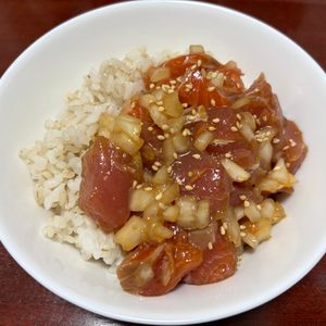 りんごの作ってみた!投稿(ごま油香るアヒポキ丼)