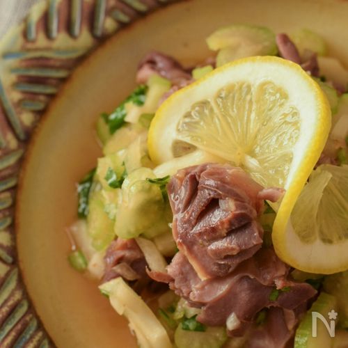 【お酒好きにはたまらない】だくだくセロリの砂肝焼き