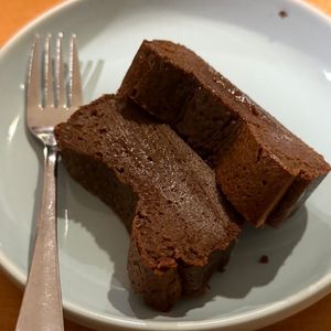 のんちゃんの作ってみた!投稿(【材料4つ】本格♥超濃厚しっとり!!悶絶の生ガトーショコラ)
