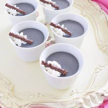 黒ごまミルクプリン 栄養食になるスイーツレシピ