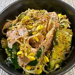 楽ラク手抜キッチン🐶🐾の作ってみた!投稿(タレが絶品《きゅうりともやし♡香味野菜サラダ》)