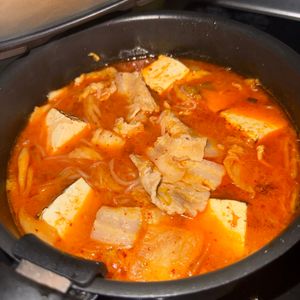 juriの作ってみた!投稿(ピリ辛激ウマ!熱々で召し上がれ♡スンドゥブ風豚キムチチゲ)