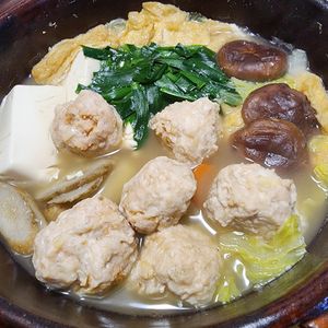 ナムディの作ってみた!投稿(【塩ちゃんこ鍋】具材の旨味たっぷり！冬のご馳走鍋🍲)