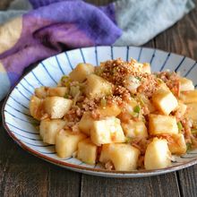 長芋とひき肉のスタミナオイぽん炒め