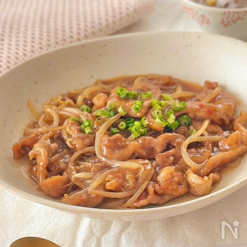 コスパ抜群✨お家で本格的◎満足感たっぷり【豚こま麻婆もやし】
