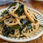 レンジでOK《蓮根とわかめの腸活♡中華サラダ》