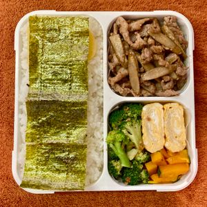 ブルベリの作ってみた!投稿(ごぼうの風味が食欲そそる♪豚こまで作るしぐれ煮風のっけ弁当)