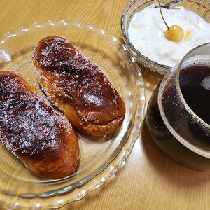 ナムディの作ってみた!投稿(子供が喜ぶ！学校給食の定番♡揚げパンとフルーツヨーグルト)