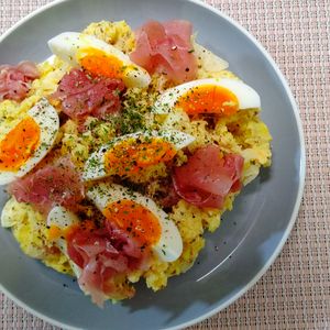 ゆきちんの作ってみた!投稿(大絶賛‼︎抱えて食べたい『生ハムとチーズのデパ地下ポテサラ』)