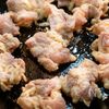 チーズと米粉で揚げずに簡単クリスピーチキンの工程3