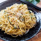 たまにはこんな焼きそばもイイ♡しらすと大葉の和風塩焼きそば