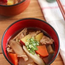 寒くなる時期に!ほっこり豚汁