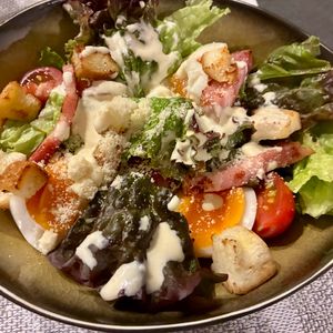 usaの作ってみた!投稿(手作りドレッシング♪ごちそうシーザーサラダ)