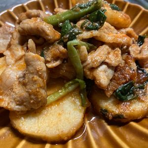 しーの作ってみた!投稿(【栄養もバッチリ】豚肉と長いもの甘辛ニラいため)