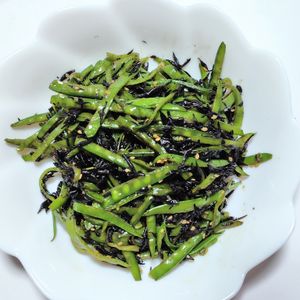 ふうかの作ってみた!投稿(さやえんどうとひじきのきんぴら)