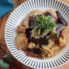 じゅわっと♪フライパンで作る鶏肉となすの揚げ浸し
